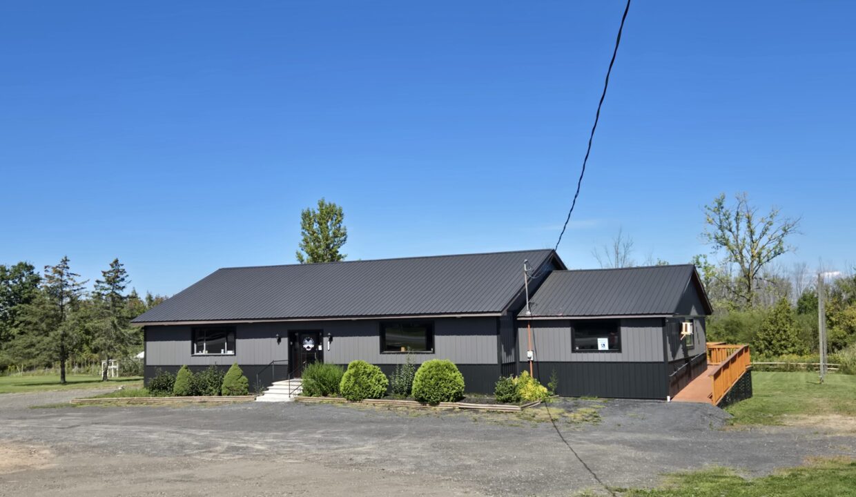 5571 State Route 5, Vernon, New York