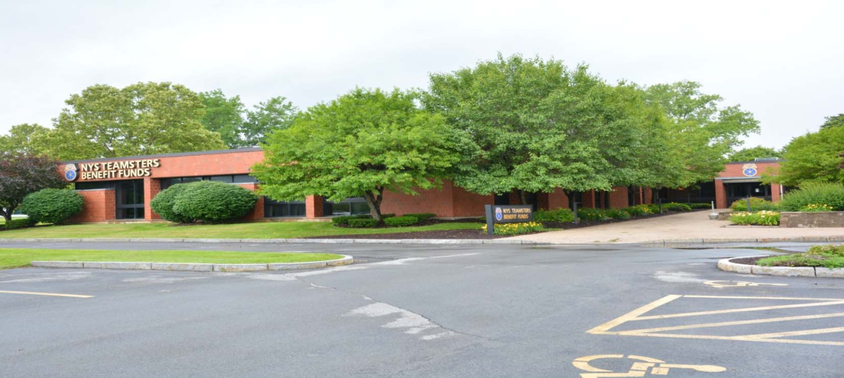 151 Northern Concourse, Syracuse, New York