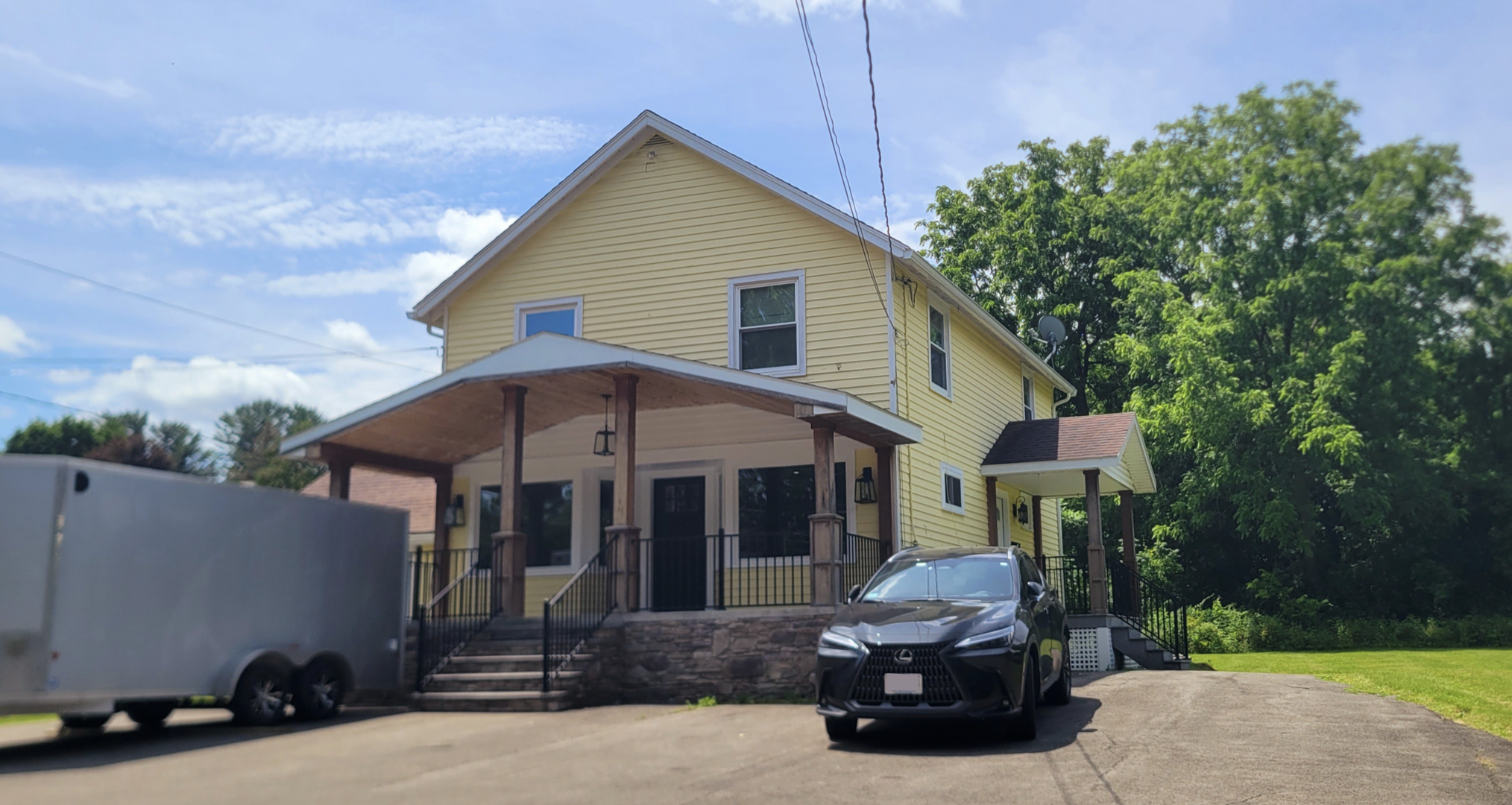 132 Oxford Road, New Hartford, New York