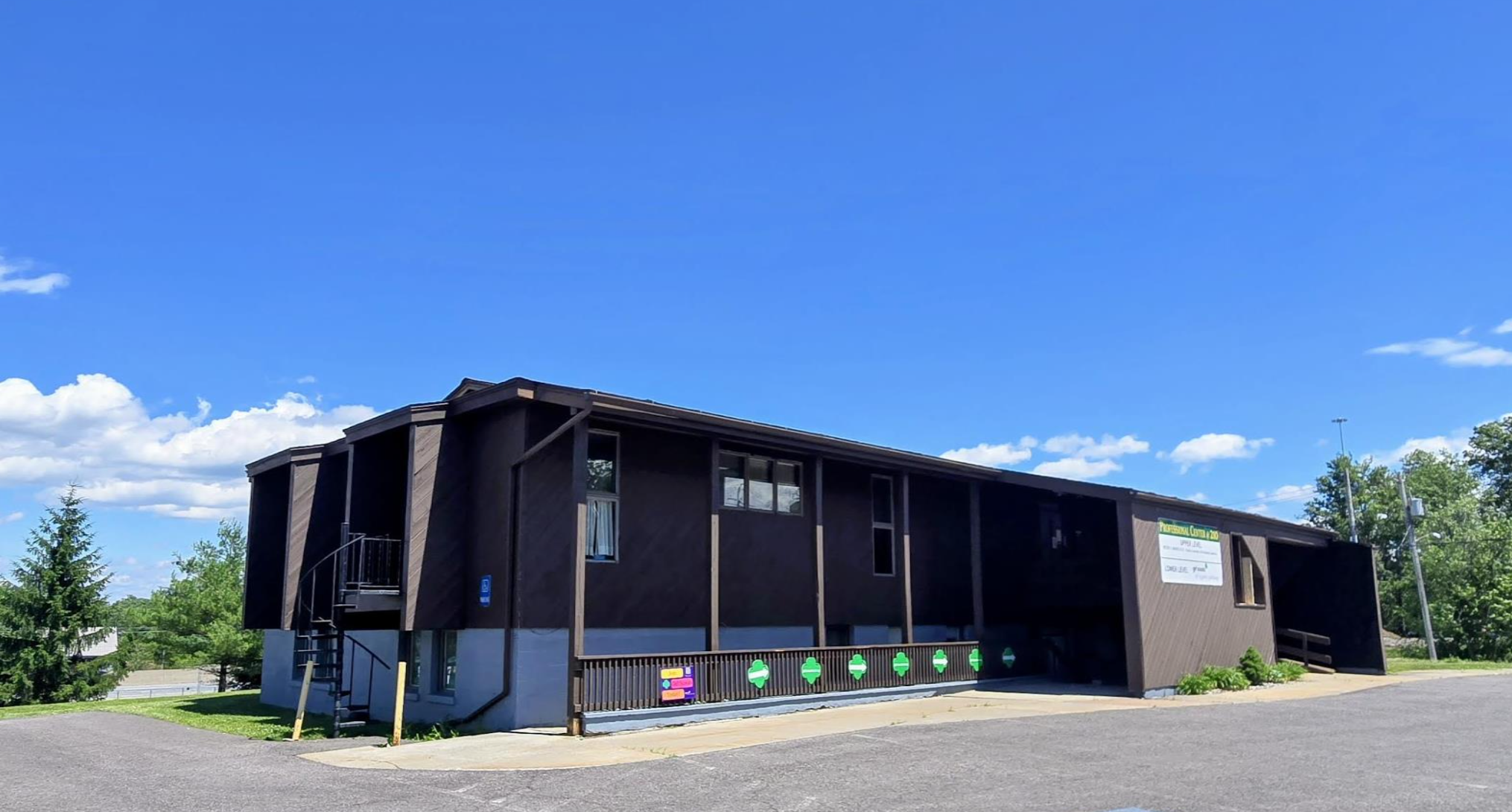 210 Campion Road, New Hartford, New York