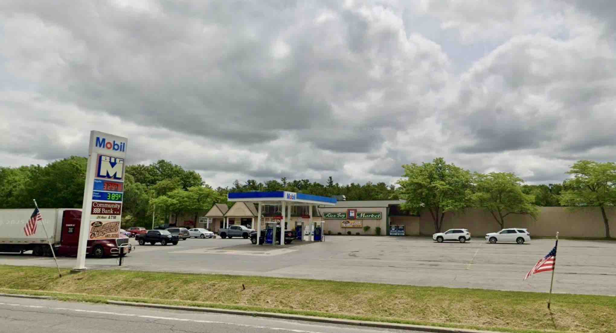 45560 NYS Route 12, Alexandria Bay, New York